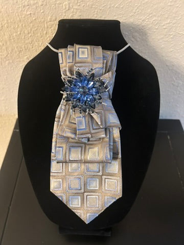 Grace - Tie Necklace