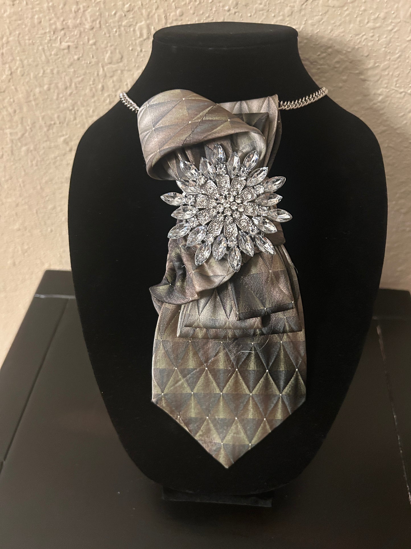 Opal - Tie Necklace