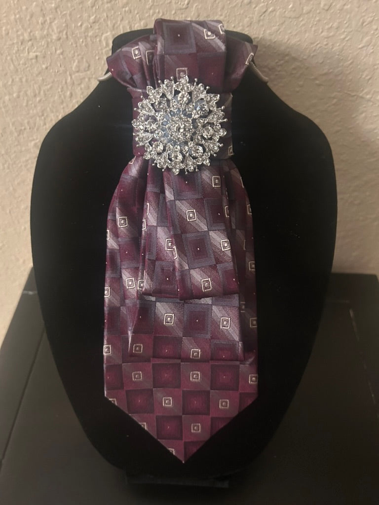 Tabitha - Tie Necklace