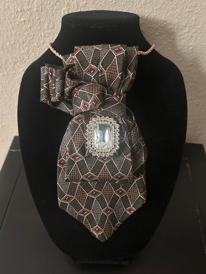 Tiffani - Tie Necklace