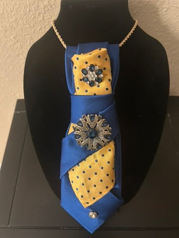 Tyler - Tie Necklace
